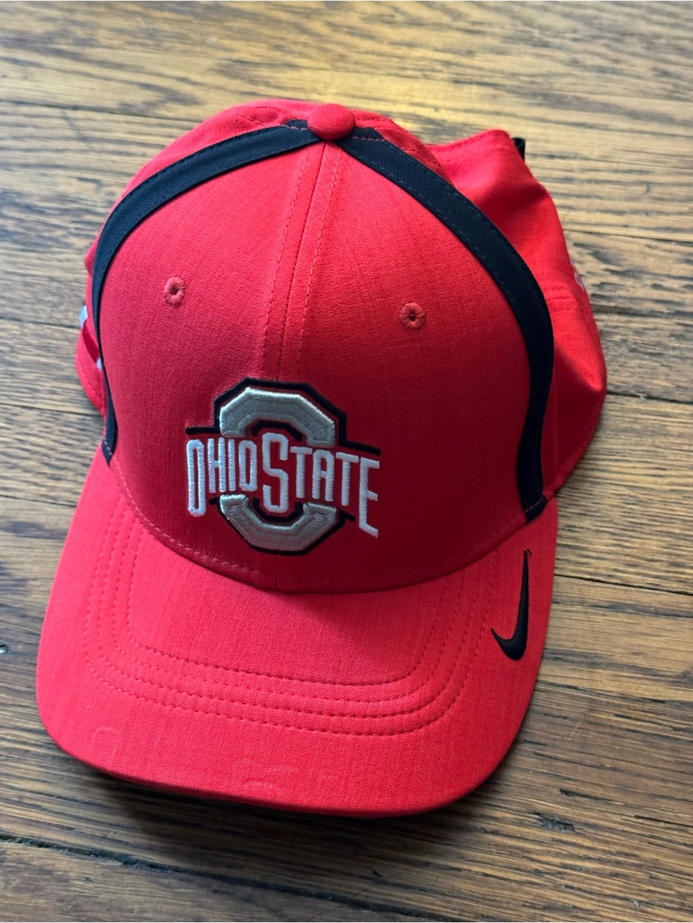 Ohio State Buckeyes team Red Nike (DRI-Fit) Adjustable Hat